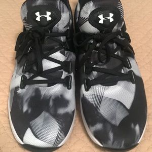 UA Breathe sneaker